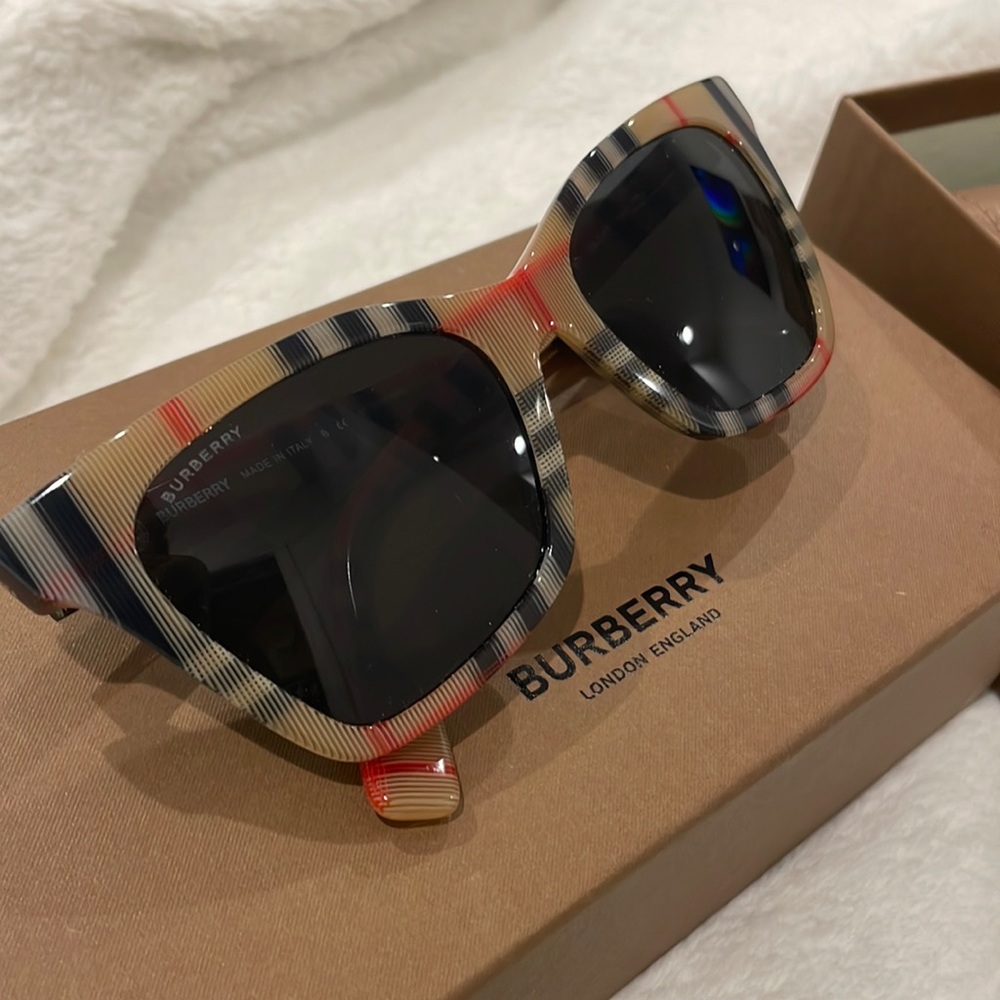 Burberry Sunglasses